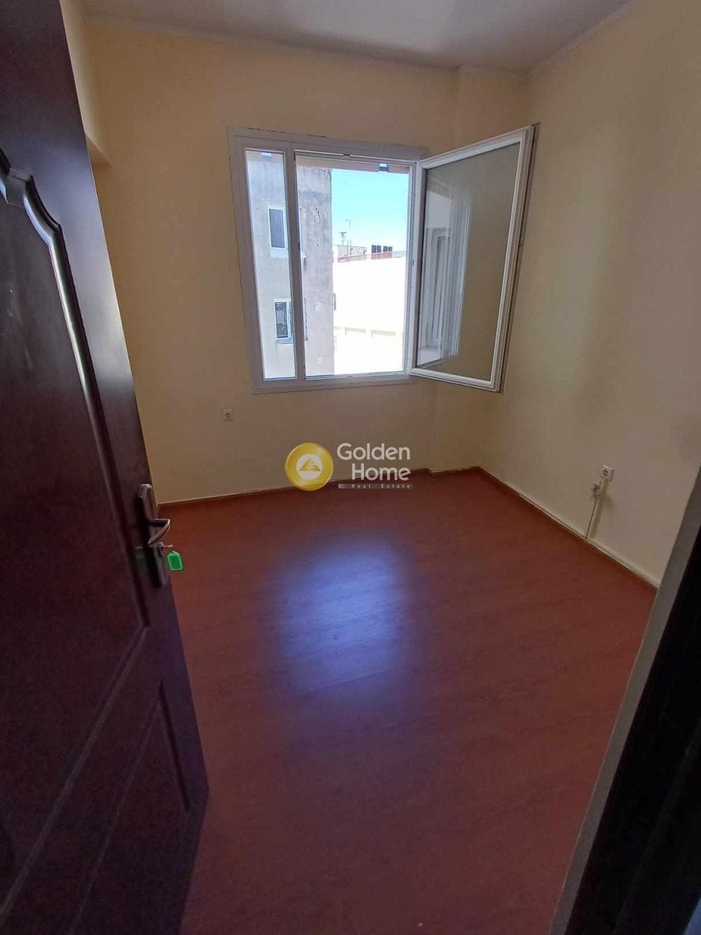 Office in Plateia Klafthmonos, Kentro — Photo 2 of 4