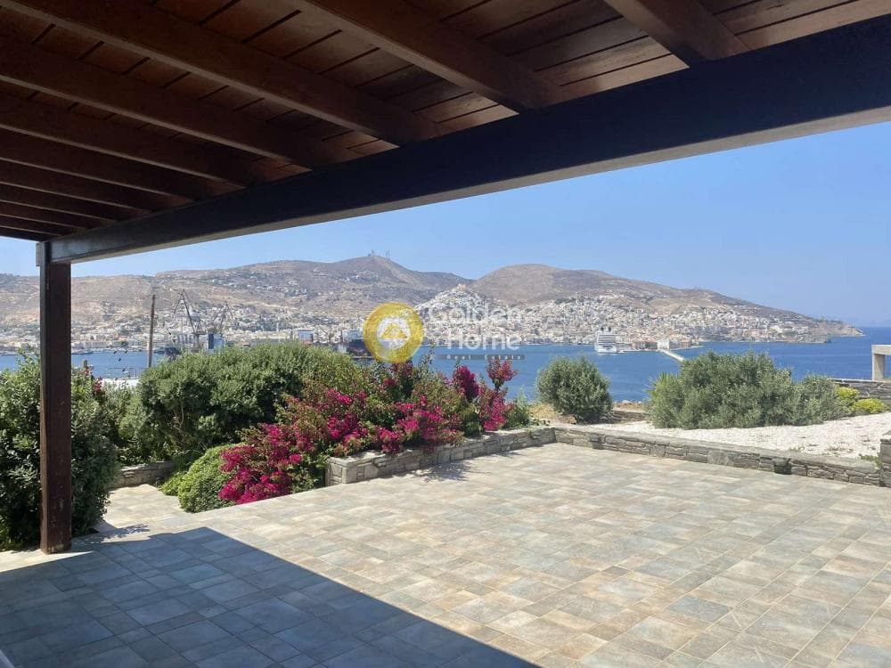 Μονοκατοικία στην Ερμούπολη, Σύρος — Φωτογραφία 3 από 60