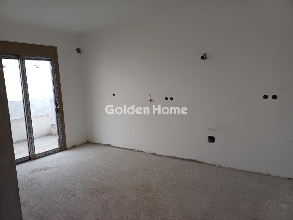 Apartment in Kokkinia, Nikaia — Photo 17 of 37