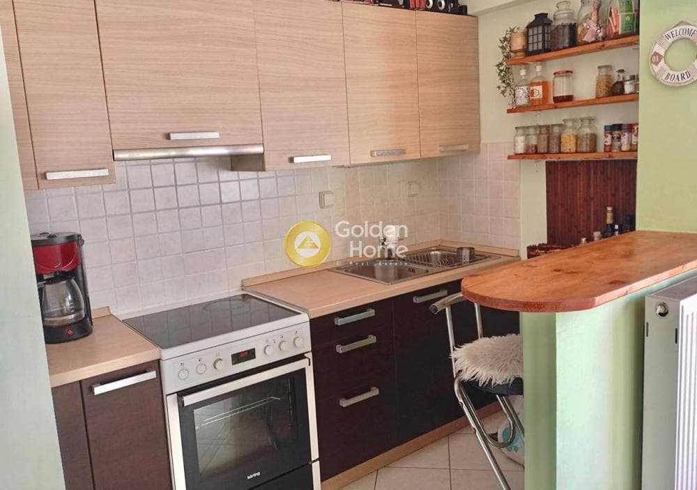 Apartment in Center, Dafni — Photo 13 of 16
