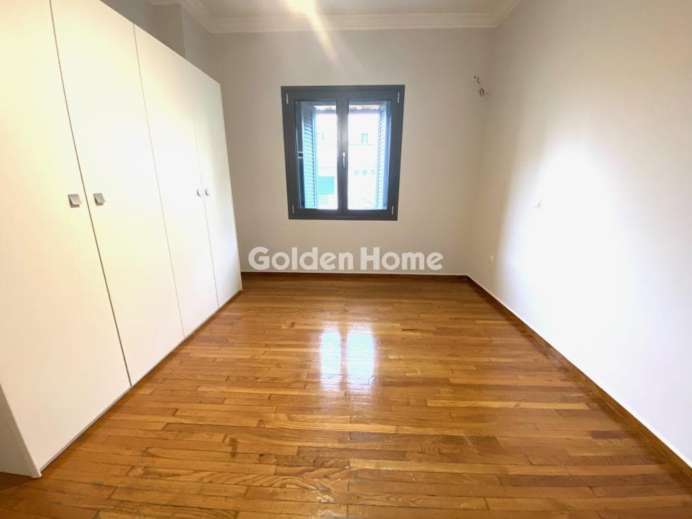Apartment in Agios Georgios, Neo Psichiko — Photo 17 of 35