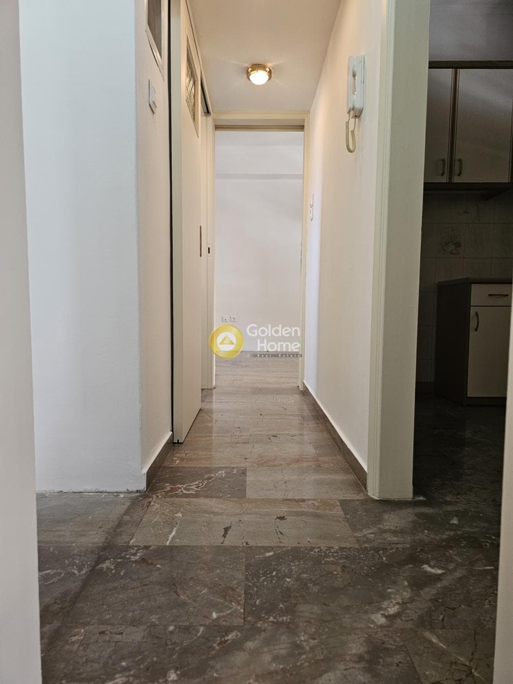 Apartment in Aspra Chomata, Nikaia — Photo 8 of 15