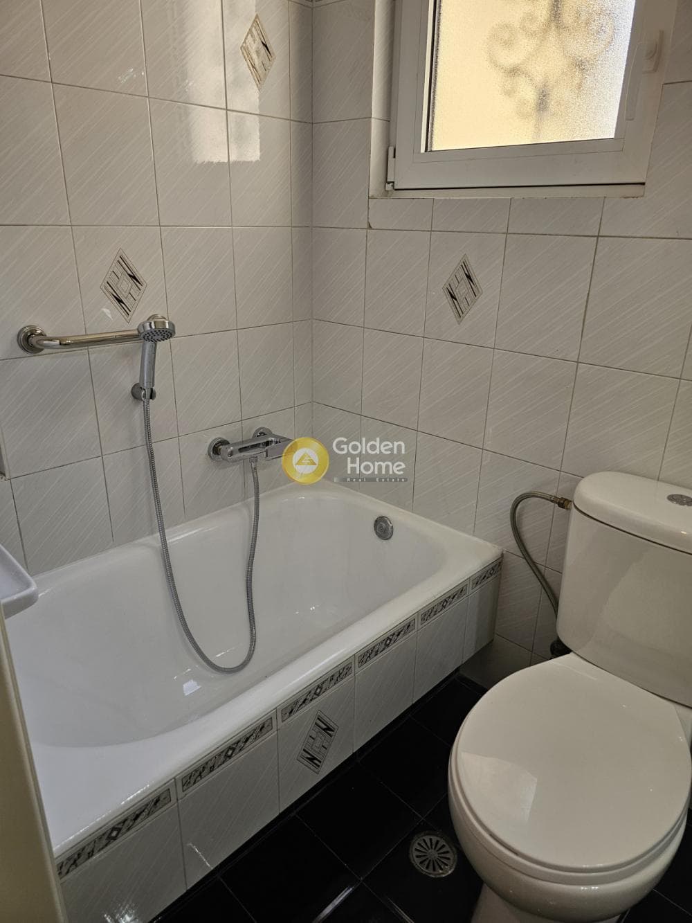 Apartment in Aspra Chomata, Nikaia — Photo 10 of 15