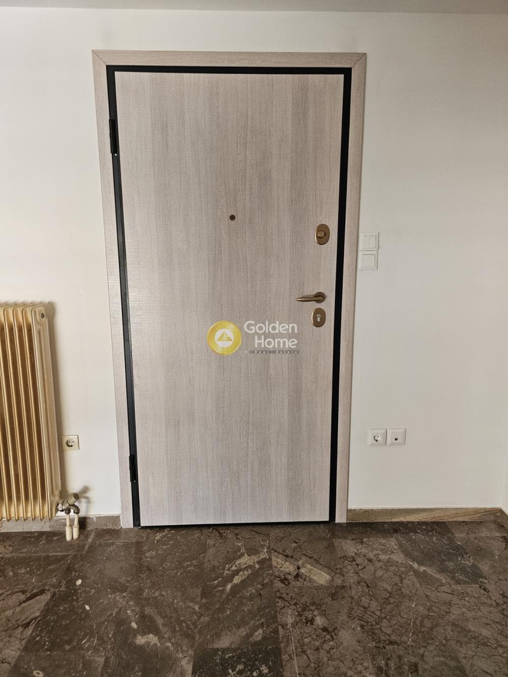 Apartment in Aspra Chomata, Nikaia — Photo 14 of 15