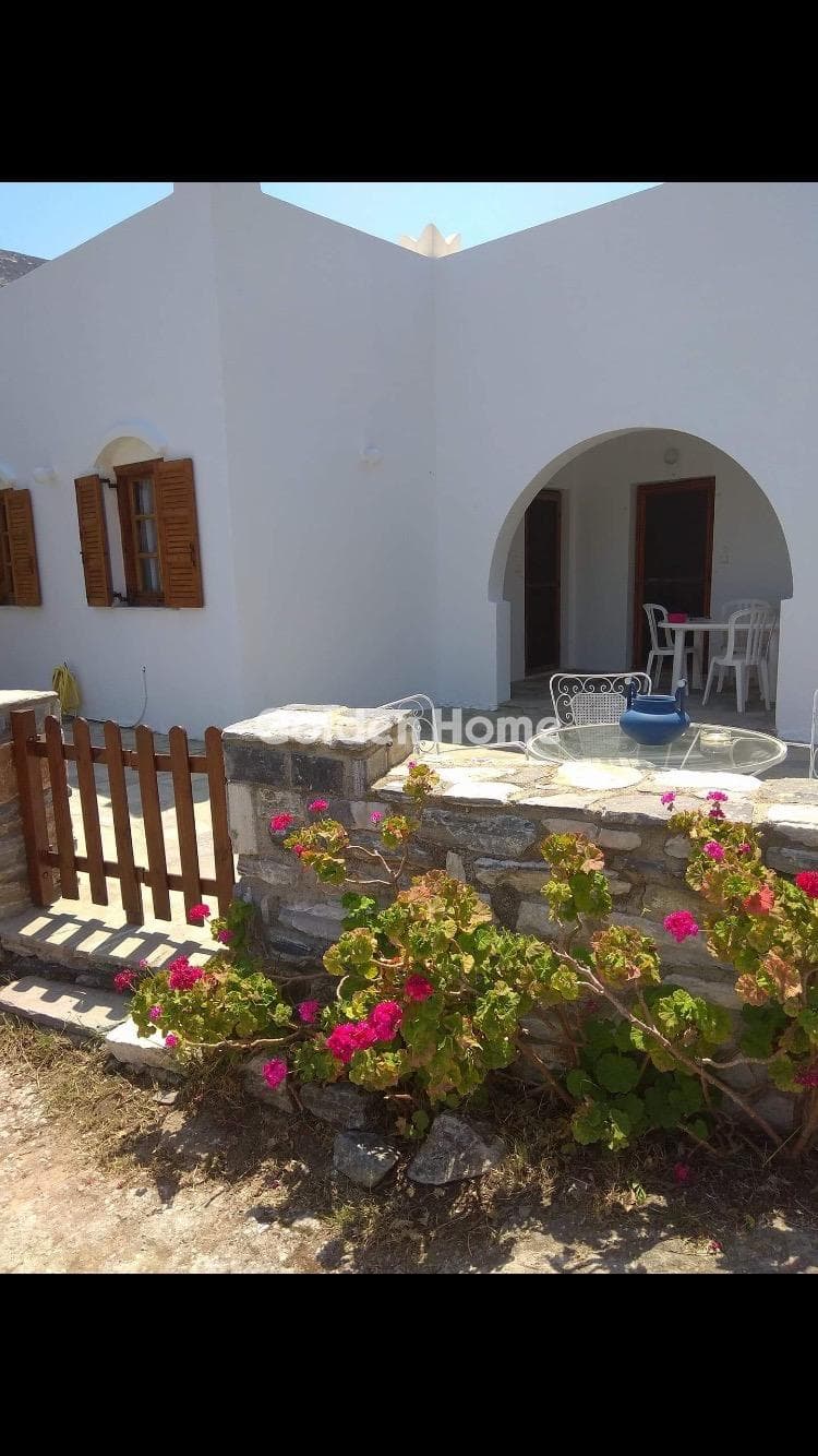 House in Apollonas, Naxos - Drimalia — Photo 1 of 28