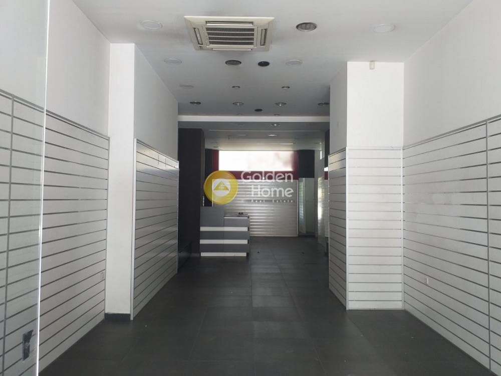 Retail Store in Politechnioupoli, Zografou — Photo 1 of 5