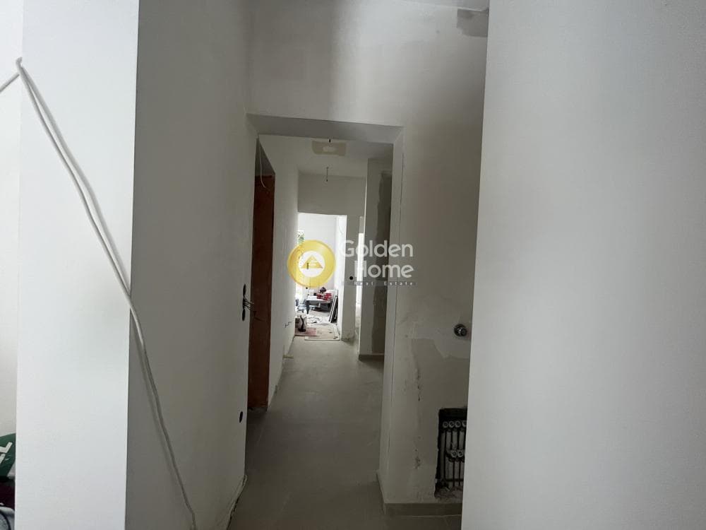 Apartment in Agios Ioannis Chrisostomos, Nikaia — Photo 10 of 12