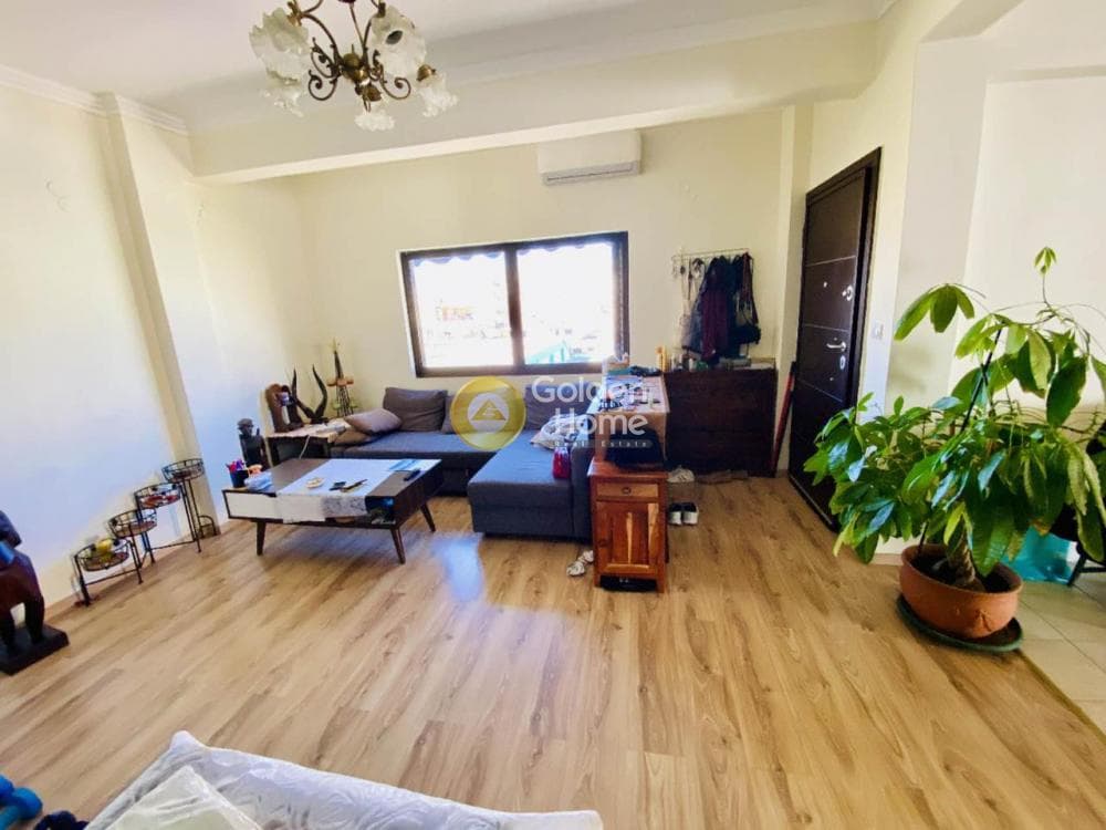 Apartment in Evgenia, Keratsini — Photo 4 of 10