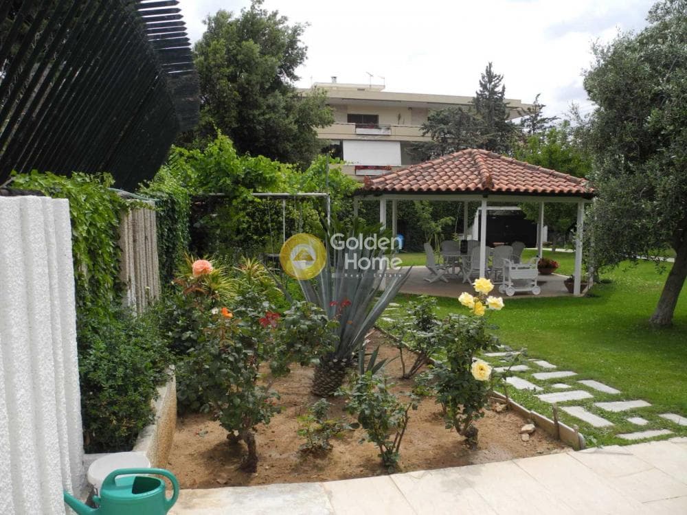 House in Kefalari, Kifisia — Photo 1 of 9