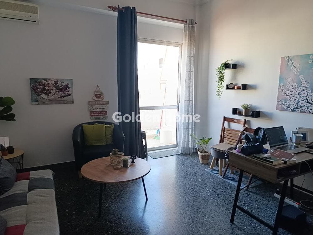 Διαμέρισμα στην Άγιος Ιωάννης Χρυσόστομος, Νίκαια — Φωτογραφία 1 από 10