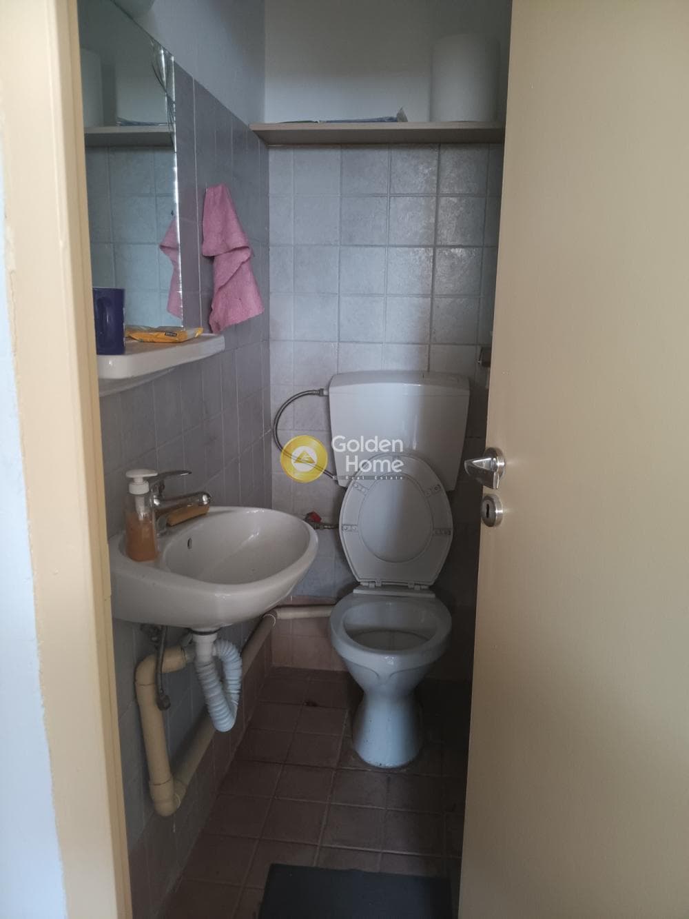 Retail Store in Plateia Davaki, Kalithea — Photo 10 of 12