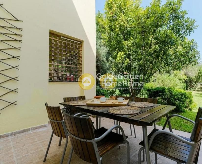 House in Louloudia, Pallini — Photo 1 of 15
