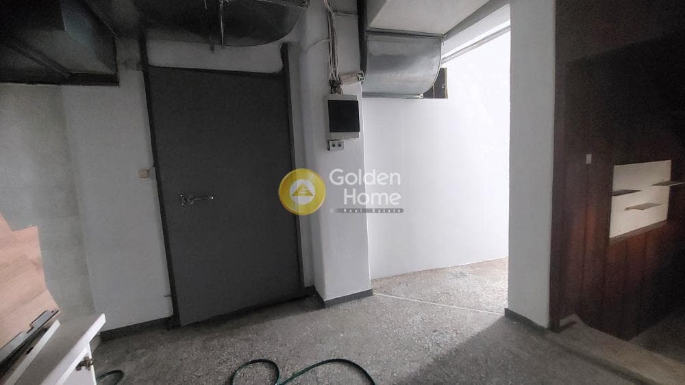 Retail Store in Votanikos, Kentro — Photo 15 of 22
