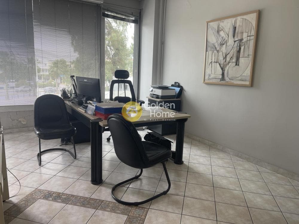 Office in Terpsithea, Piraeus — Photo 1 of 10