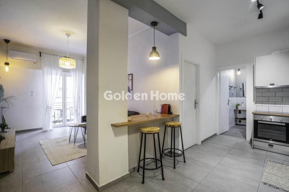 Apartment in Platia Koumoundourou, Kentro — Photo 6 of 25