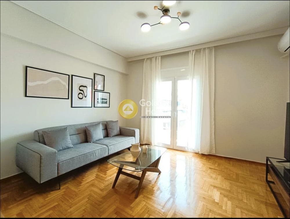 Apartment in Agios Ioannis, Neos Kosmos — Photo 3 of 11