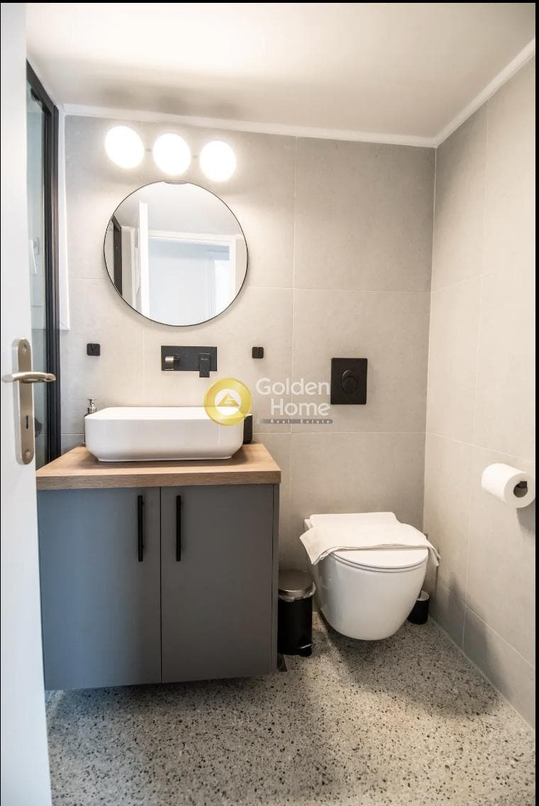 Apartment in Agios Ioannis, Neos Kosmos — Photo 10 of 11