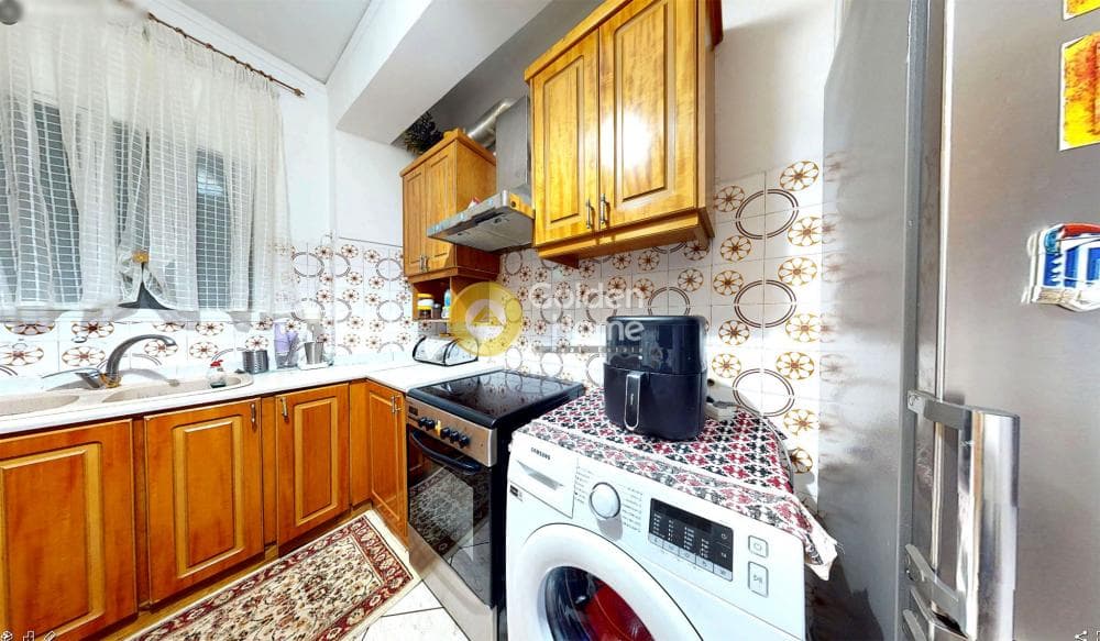Apartment in Agios Georgios, Keratsini — Photo 7 of 17