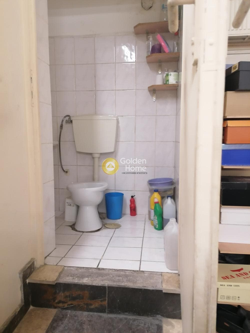 Κατάστημα στην Πλατεία Κάνιγγος, Εξάρχεια - Νεάπολη — Φωτογραφία 8 από 9