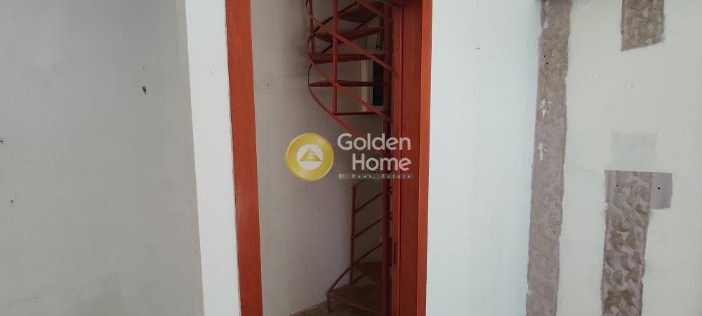 Retail Store in Pigi, Patra — Photo 11 of 14