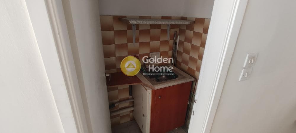 Retail Store in Pigi, Patra — Photo 5 of 14