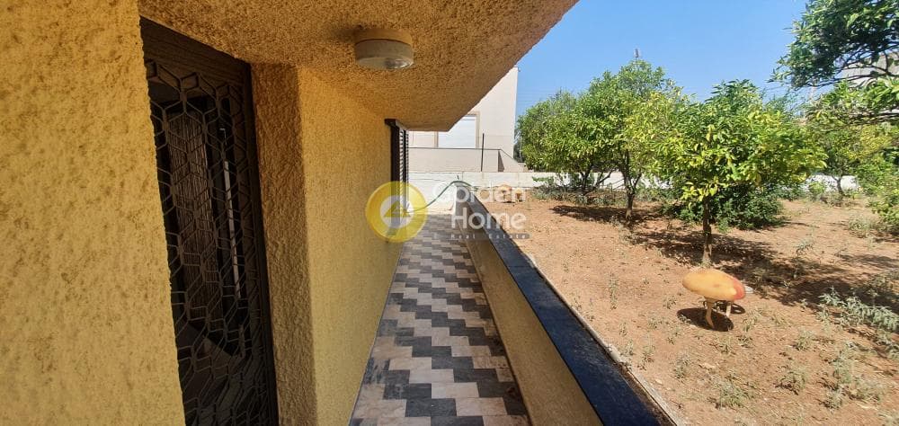 Building Plot in Center, Salamina — Photo 13 of 26