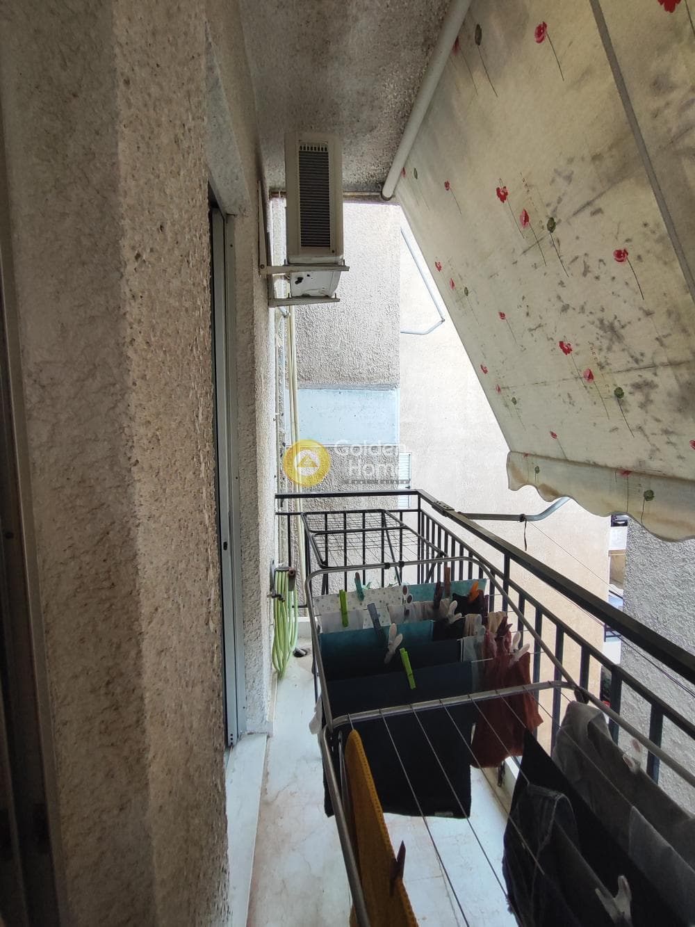 Apartment in Amfiali, Keratsini — Photo 25 of 29