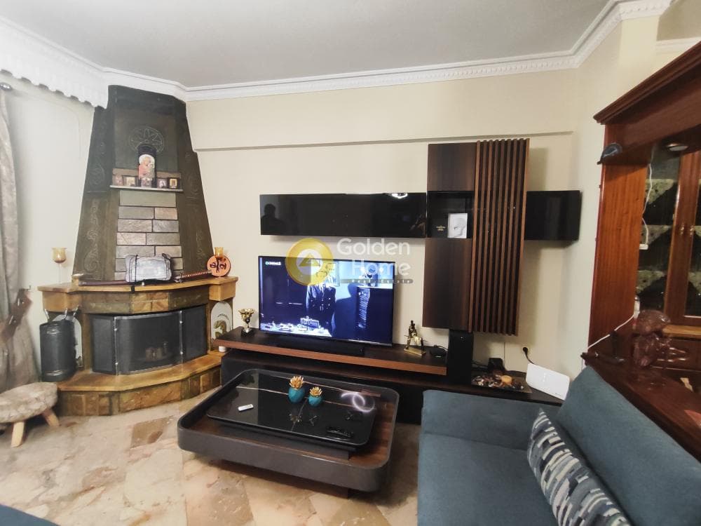 Apartment in Amfiali, Keratsini — Photo 2 of 29