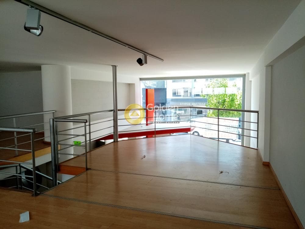 Retail Store in Mpournazi, Peristeri — Photo 15 of 15