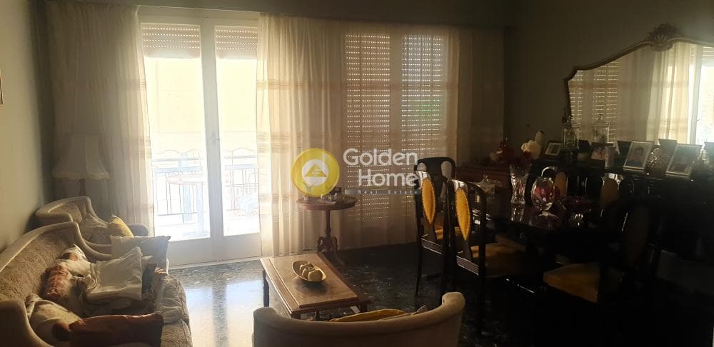 Apartment in Agios Georgios, Nikaia — Photo 1 of 18
