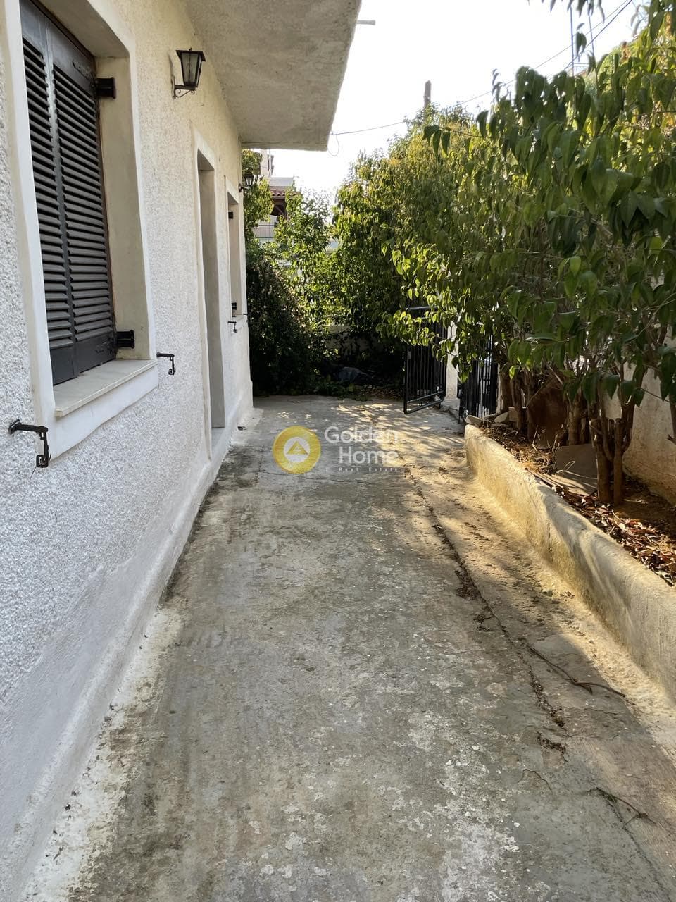 House in Center, Gerakas — Photo 5 of 10