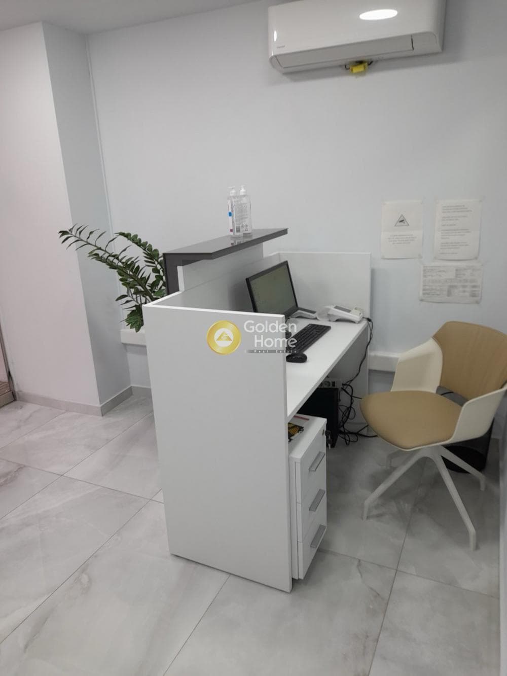 Retail Store in Plateia Davaki, Kalithea — Photo 3 of 7