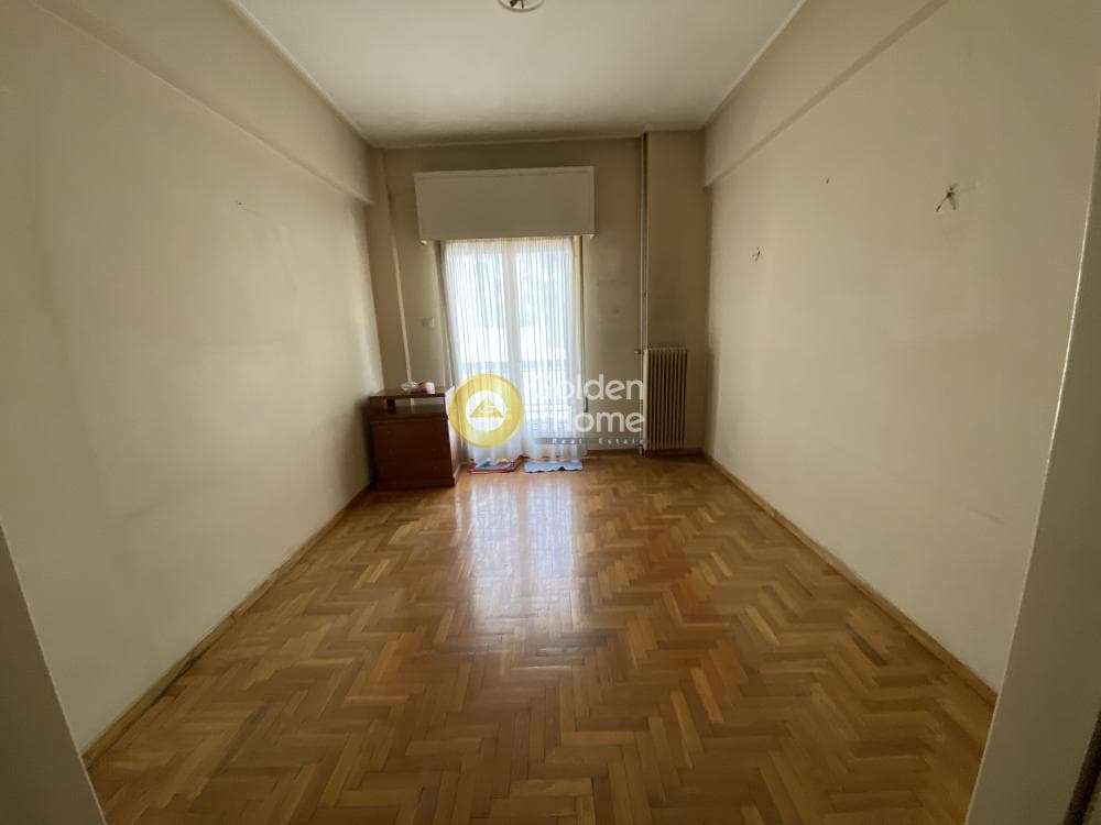 Apartment in Lofos Filaretou, Kalithea — Photo 1 of 16