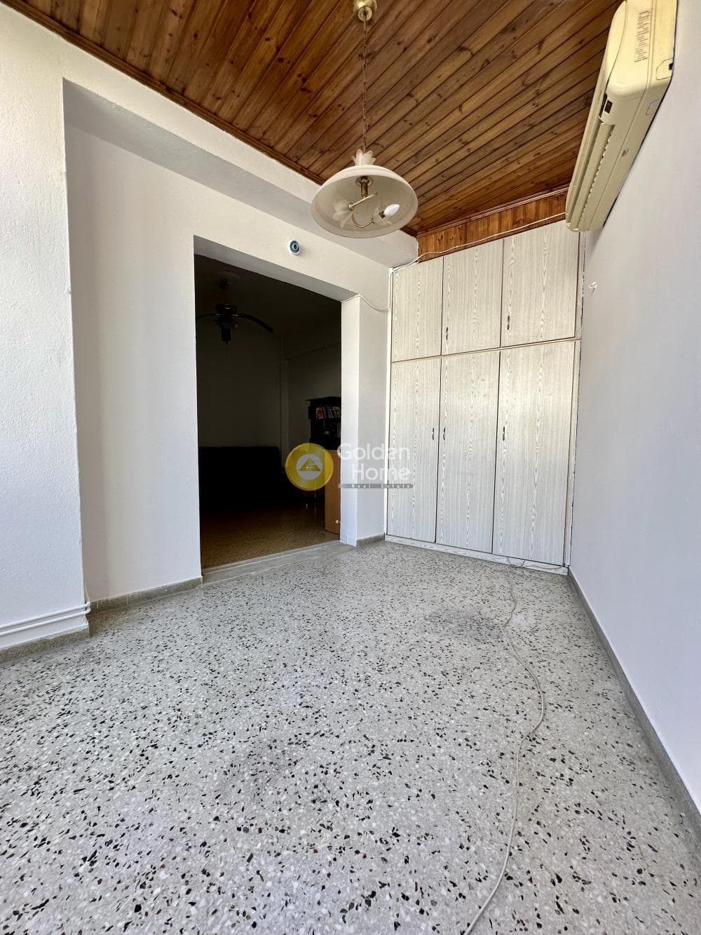 Apartment in Center, Metamorfosi — Photo 14 of 15
