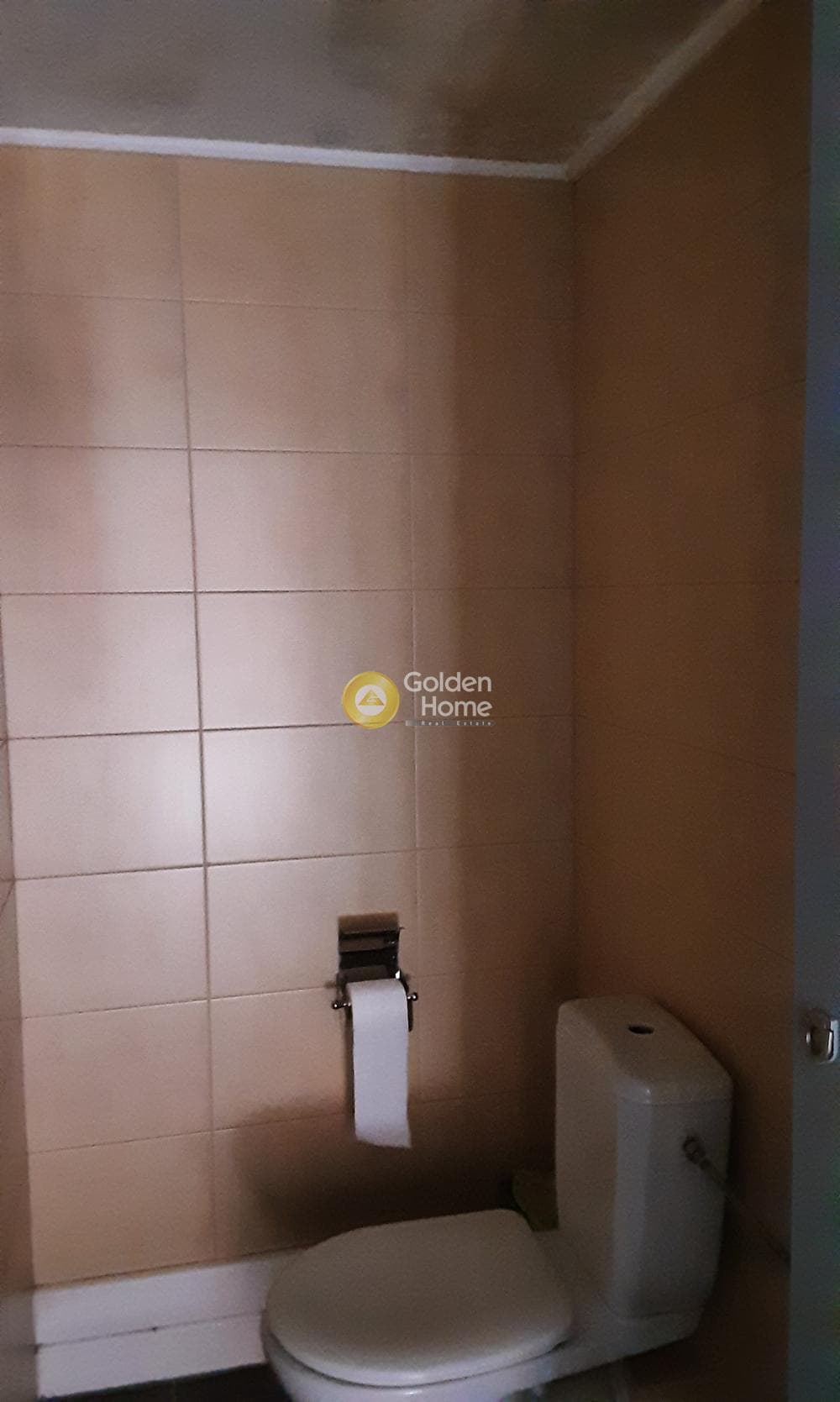 Retail Store in Neo Terma, Marousi — Photo 30 of 31