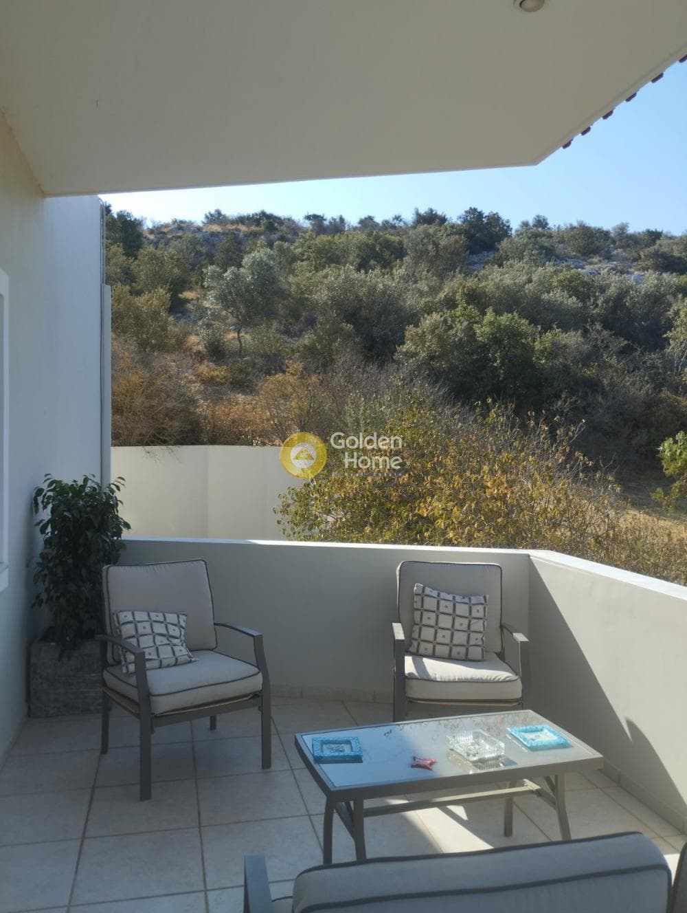 Μονοκατοικία στην Λαμπρικά, Κορωπί — Φωτογραφία 1 από 13