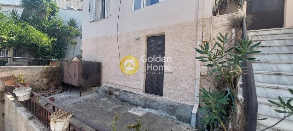 Building Plot in Karagianneika, Galatsi — Photo 1 of 27