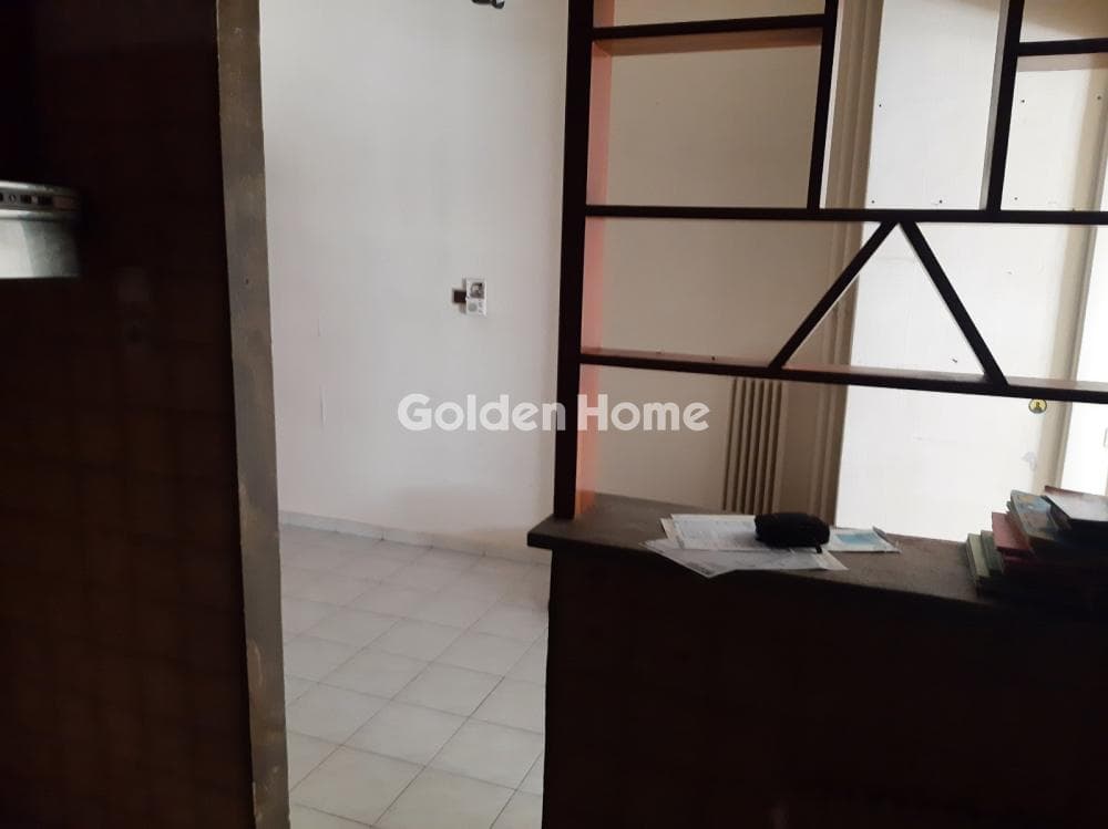 Apartment in Osios Loukas, Patisia — Photo 10 of 15