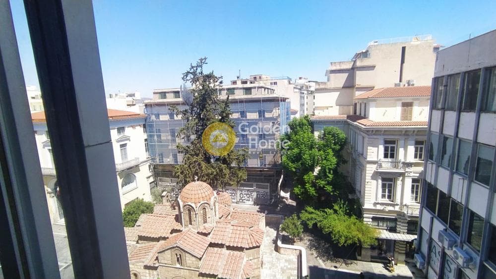 Office in Platia Koumoundourou, Kentro — Photo 1 of 7