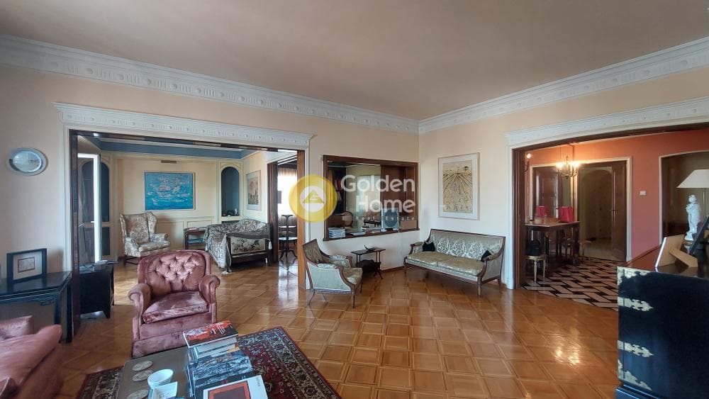 Apartment in Politechneio, Exarchia - Neapoli — Photo 1 of 82