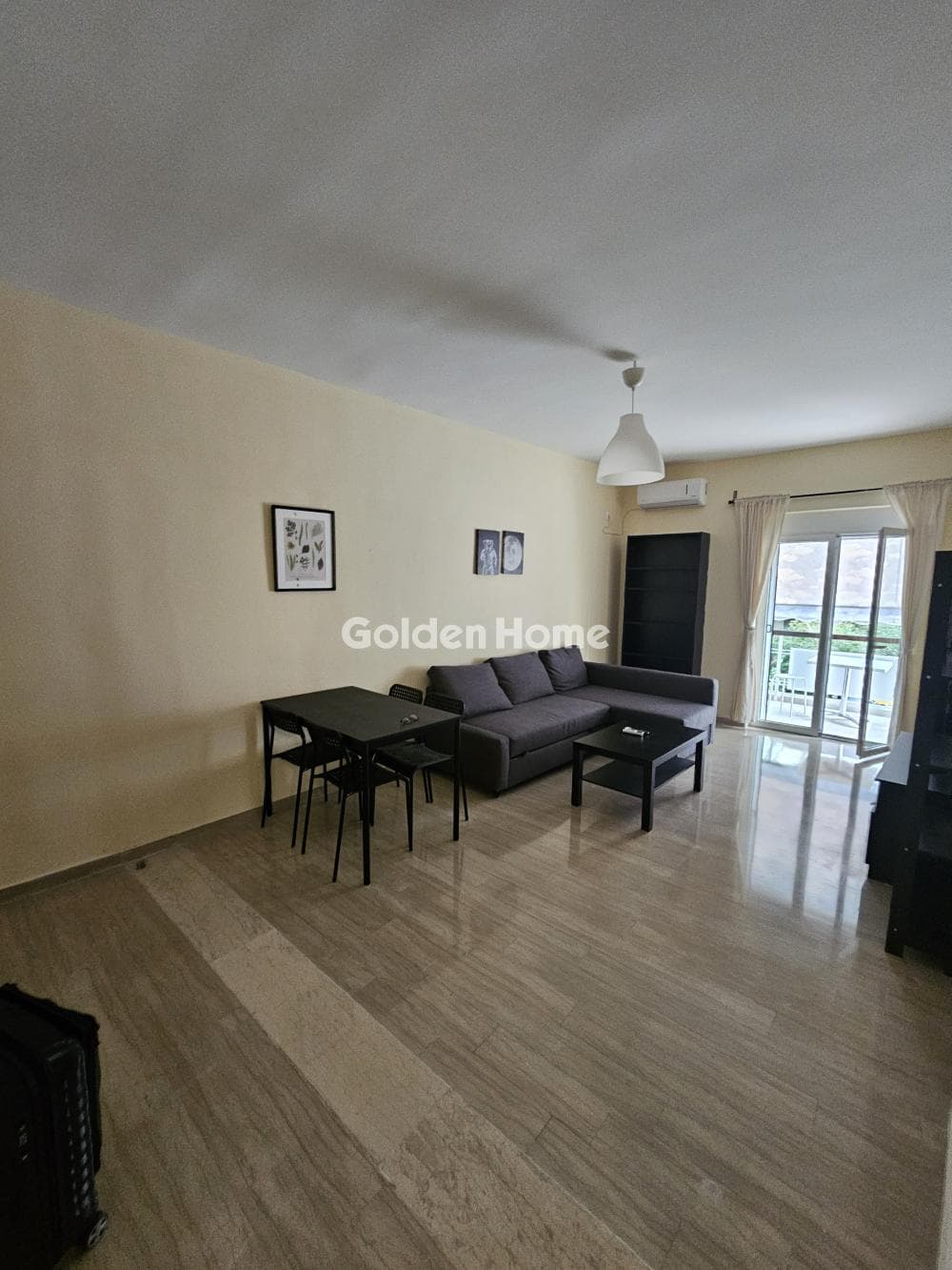 Apartment in Leof. Liosion, Attiki — Photo 1 of 15