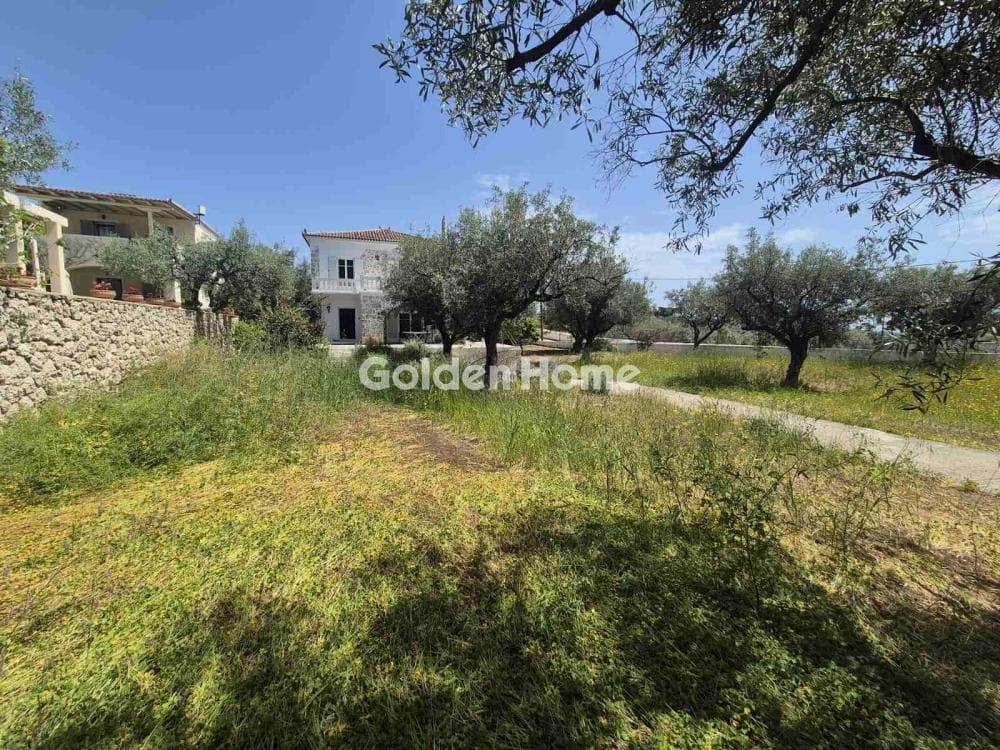 Building Plot in Moni Agion Panton, Spetses — Photo 1 of 27