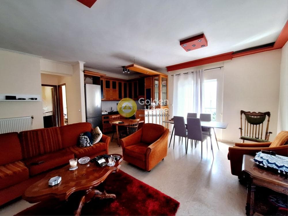 Apartment in Peraia, Peraia — Photo 3 of 10