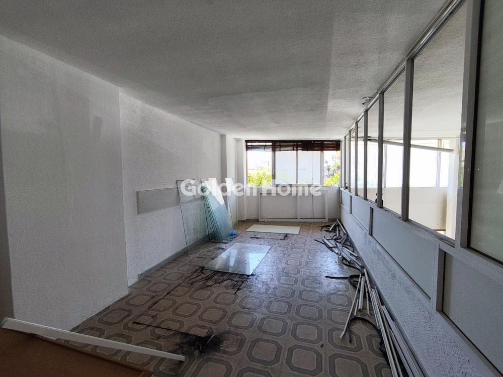 Retail Store in Charokopou, Kalithea — Photo 8 of 10