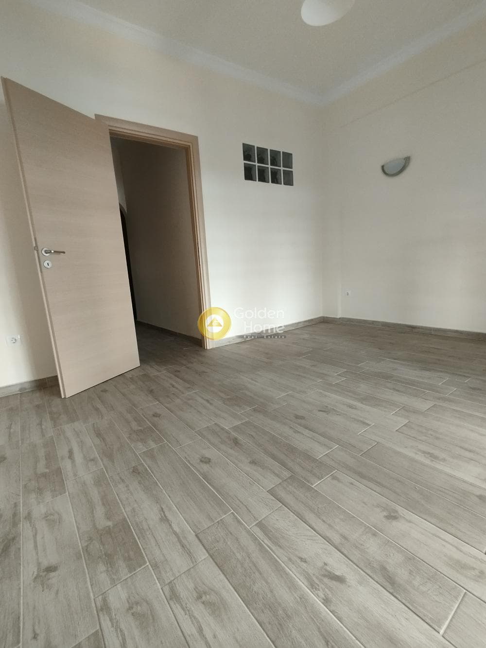 Apartment in Rouf, Tavros — Photo 26 of 32
