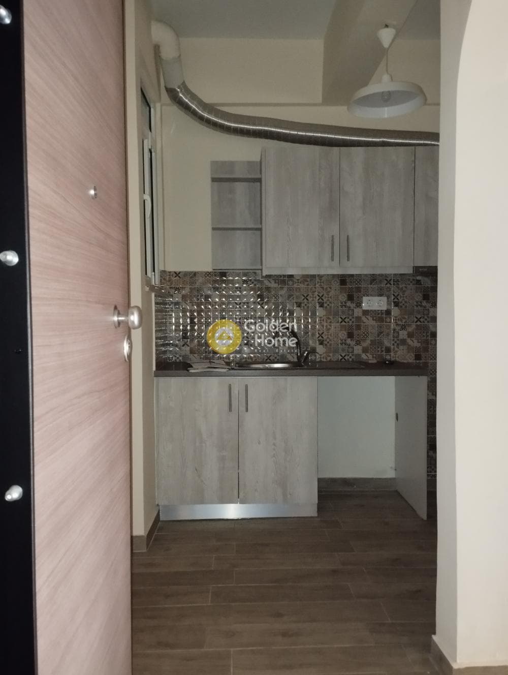 Apartment in Rouf, Tavros — Photo 6 of 32