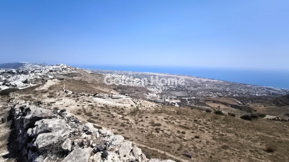 Building Plot in Thira, Santorini — Photo 2 of 9