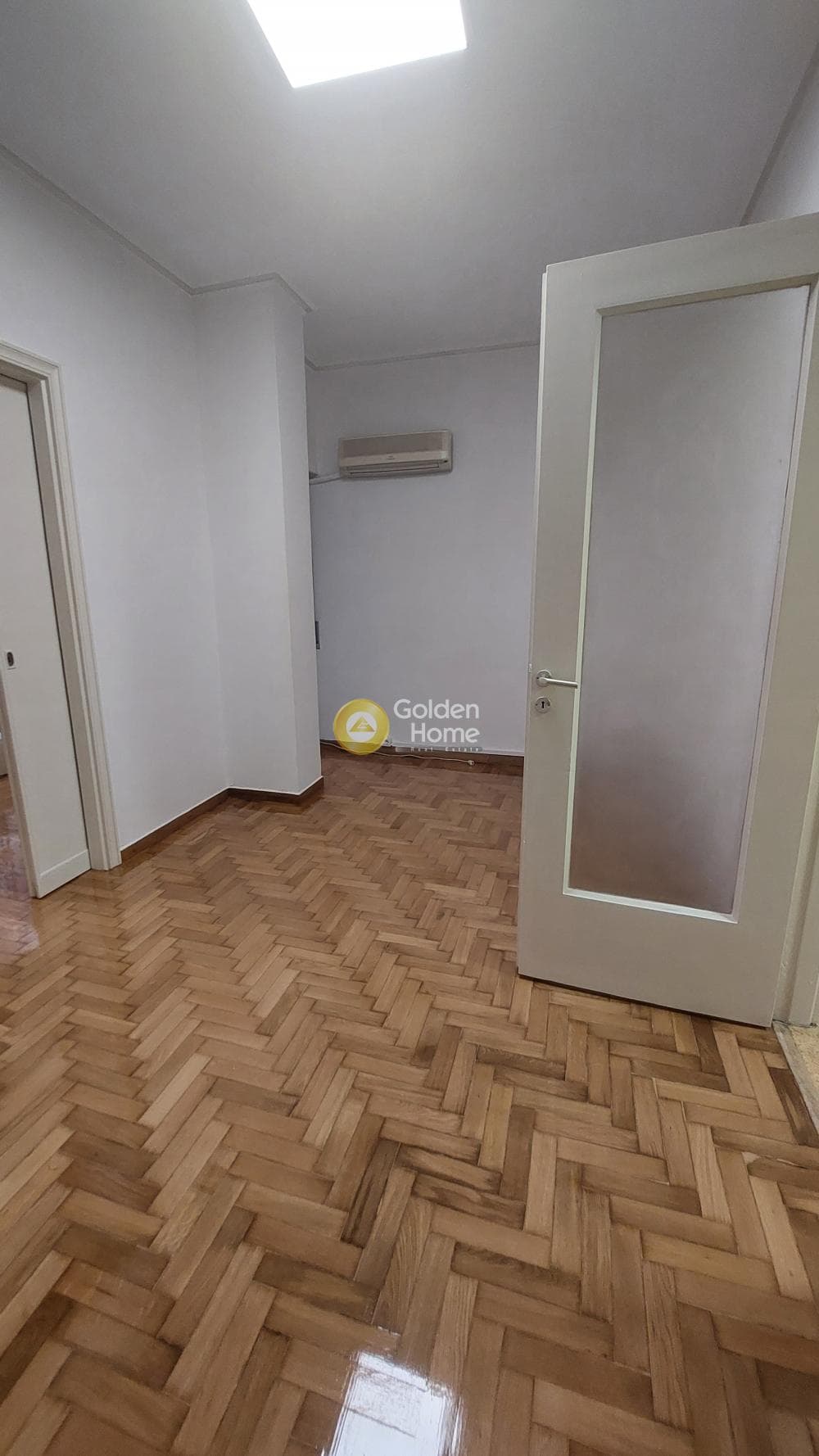 Office in Strofili, Historic Center — Photo 9 of 14