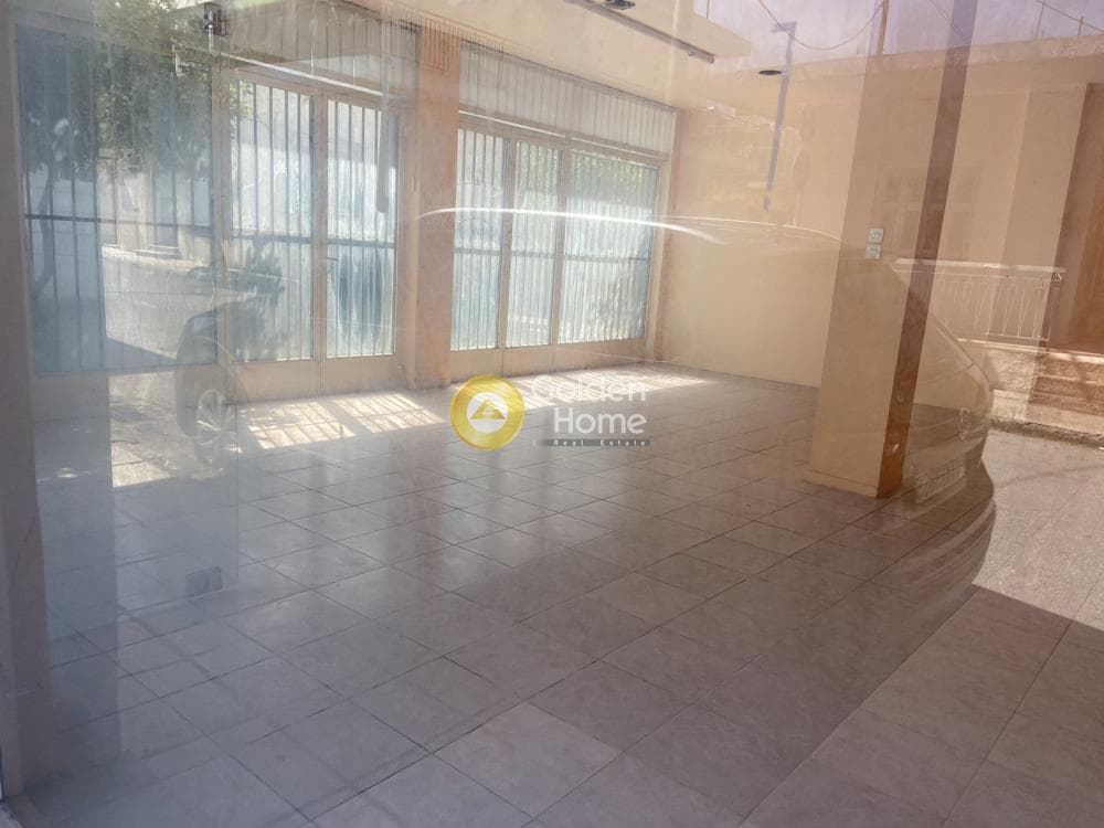 Retail Store in Psarofai, Patra — Photo 7 of 9