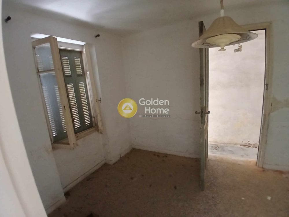 House in Agios Ioannis, Neos Kosmos